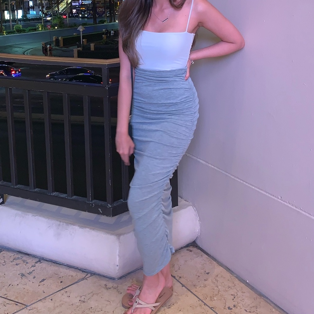 Maxi ruched skirt prettylittlething